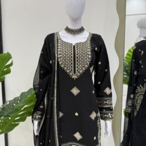 Midnight Bloom | Elegant Black Mirrorwork Kurti