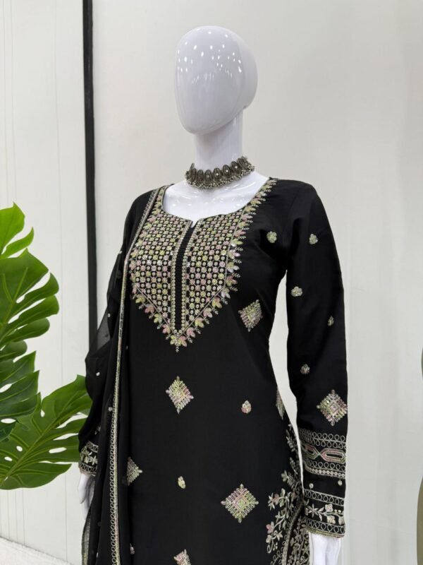 Midnight Bloom | Elegant Black Mirrorwork Kurti - Image 3